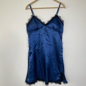 Vintage 90s Royal Blue Satin French Lace Slip Dress with padded bust 
Chemise  M